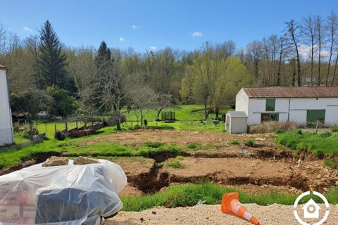 Terra a Saint-Sauvant, Charente-Maritime, Saint-Sauvant - € 43.900 | Ref: getkey_u_520090958 - foto 6