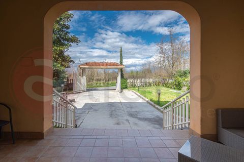 Villa i Arce, Frosinone, Arce - € 297.000 | Ref: AC99-149-1736 - foto 3