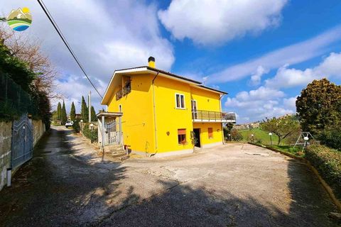 Villa i Atri, Teramo, Atri - € 225.000 | Ref: EL1155-987115 - foto 1