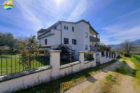 Villa a Penne, Pescara, Penne - € 298.000 | Ref: EL1156-987141 - foto 4