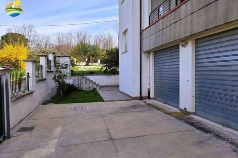 Villa a Penne, Pescara, Penne - € 298.000 | Ref: EL1156-987141 - foto 9