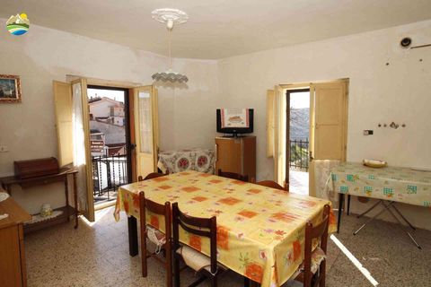 Byhus i Cellino Attanasio, Teramo, Cellino Attanasio - € 38.000 | Ref: EL1157-987168 - foto 2