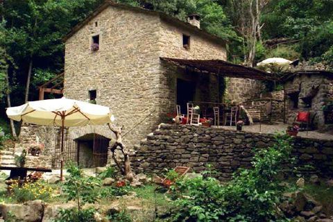 Farm hus i Ortignano Raggiolo, Arezzo, Ortignano Raggiolo - € 280.000 | Ref: CA076-987476 - foto 1