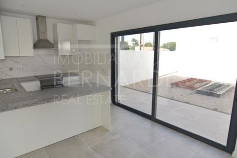 Villa a Quelfes, Faro, Quelfes - € 460.000 | Ref: A5132 - foto 9