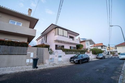 Villa i Carnaxide, Lisbon, Carnaxide - € 750.000 | Ref: C0364-05732 - foto 2