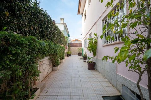 Villa i Carnaxide, Lisbon, Carnaxide - € 750.000 | Ref: C0364-05732 - foto 5