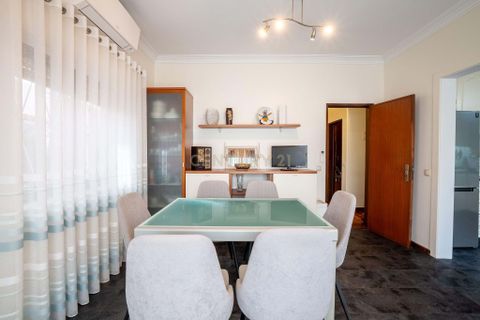 Villa i Carnaxide, Lisbon, Carnaxide - € 750.000 | Ref: C0364-05732 - foto 27