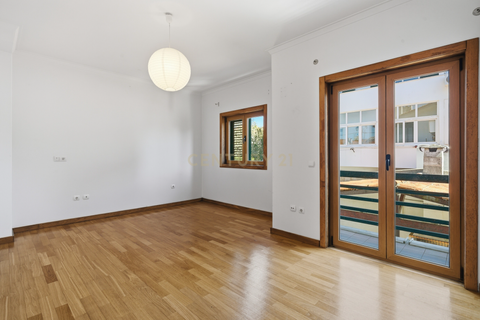 Villa i Sintra, Lisbon, Sintra - € 625.000 | Ref: C0364-05738 - foto 27