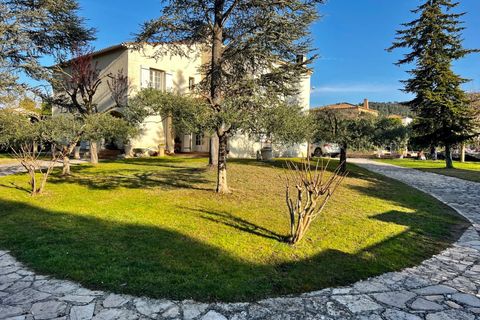 Villa i Charleval, Bouches-du-Rhone, Charleval - € 849.000 | Ref: 86848139 - foto 3