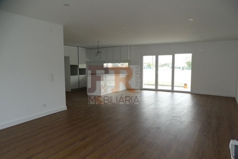 Villa i Quinta do Anjo, Setubal, Quinta do Anjo - € 695.000 | Ref: CAS_69535 - foto 38
