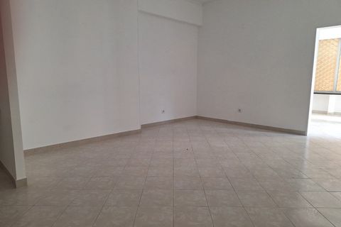 Erhvervsejendom i Odivelas, Lisbon, Odivelas - € 110.000 | Ref: BAI_294 - foto 4