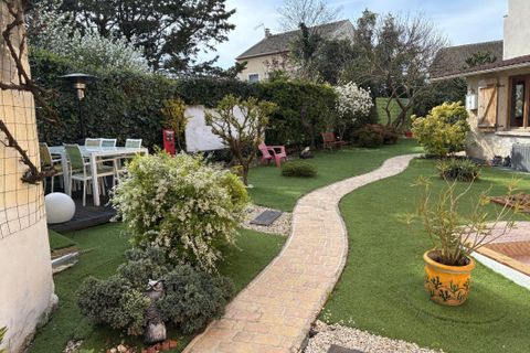 Villa a Nanterre, Hauts-de-Seine, Nanterre - € 699.000 | Ref: 3011443460 - foto 2