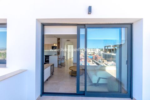 Bungalou a Torrevieja, Alicante, Torrevieja - € 329.900 | Ref: 18970 - foto 45