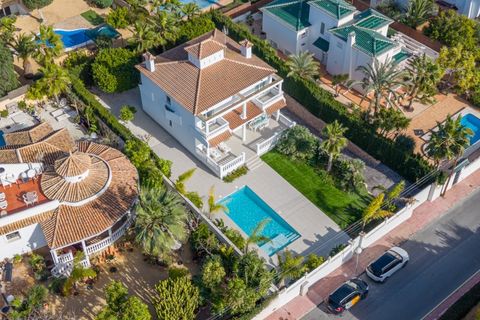 Villa a El Campello, Alicante, El Campello - € 1.495.000 | Ref: R5222308 - foto 17