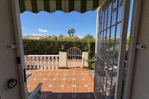 Bungalou a Torrevieja, Alicante, Torrevieja - € 142.000 | Ref: A11305/6084 - foto 8