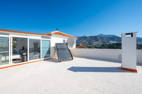 Villa i Nerja, Malaga, Nerja - € 695.000 | Ref: JLM2609 - foto 19