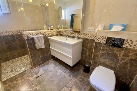 Villa i Valbonne, Alpes-Maritimes, Valbonne - € 1.395.000 | Ref: HH-15976328 - foto 12