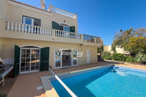Villa i Luz, Faro, Luz - € 740.000 | Ref: V1017 - foto 2