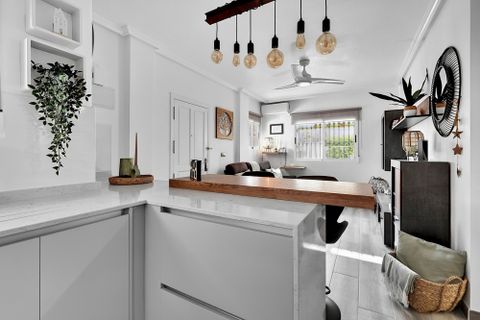 Rækkehus i La Zenia, Alicante, La Zenia - € 250.000 | Ref: HOM165 - foto 16
