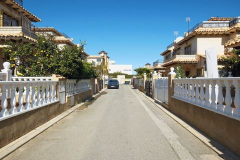 Rækkehus i La Zenia, Alicante, La Zenia - € 250.000 | Ref: HOM165 - foto 40