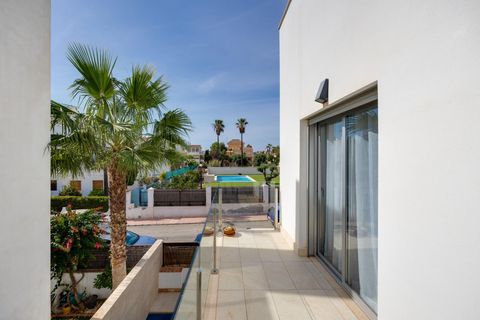 Villa a Torrevieja, Alicante, Torrevieja - € 423.000 | Ref: 2341-846 - foto 35