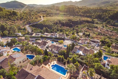 Villa a Benigembla, Alicante, Benigembla - € 469.000 | Ref: W-439 - foto 2
