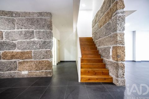 Byhus i Guimaraes, Braga, Guimaraes - € 750.000 | Ref: 848746 - foto 23