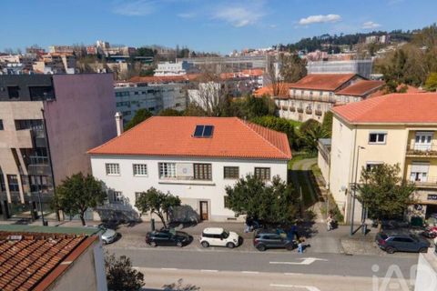 Byhus i Guimaraes, Braga, Guimaraes - € 750.000 | Ref: 848746 - foto 29