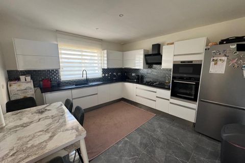 Villa a Change, Sarthe, Change - € 305.000 | Ref: 200522 - foto 3