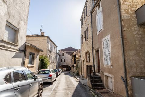 Villa in Monflanquin, Lot-et-Garonne, Monflanquin - € 208.650 | Ref: WMC691 - foto 2