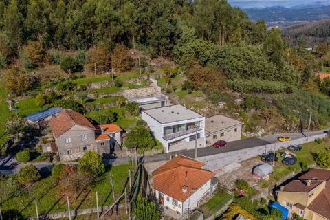 Villa i Guimaraes, Braga, Guimaraes - € 459.000 | Ref: MOR-00004 - foto 24