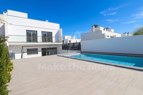 Villa i Moncarapacho, Faro, Moncarapacho - € 630.000 | Ref: PW367 - foto 1