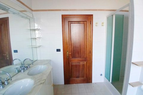 Villa a Vignola, Modena, Vignola - € 720.000 | Ref: 3162 - foto 13