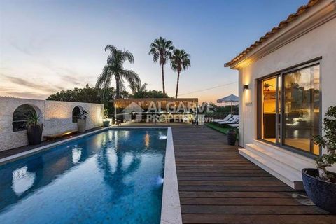 Villa i Almancil, Faro, Almancil - € 1.995.000 | Ref: V268909J - foto 39