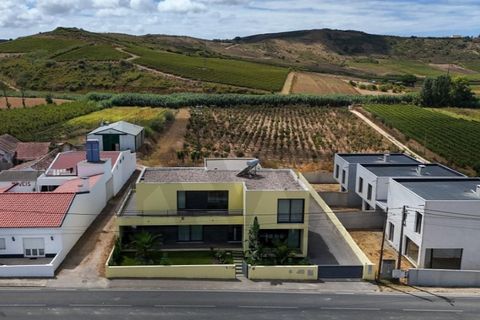 Villa i Matacaes, Lisbon, Matacaes - € 1.199.900 | Ref: KWPT-018887 - foto 4
