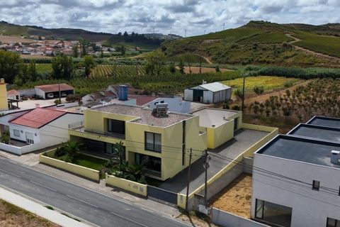 Villa i Matacaes, Lisbon, Matacaes - € 1.199.900 | Ref: KWPT-018887 - foto 5