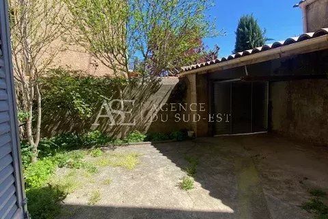 Villa a Rousset, Bouches-du-Rhone, Rousset - € 1.800/mes | Ref: 82980076 - foto 8