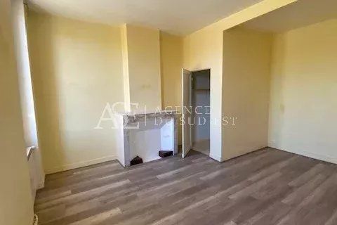 Villa a Rousset, Bouches-du-Rhone, Rousset - € 1.800/mes | Ref: 82980076 - foto 17