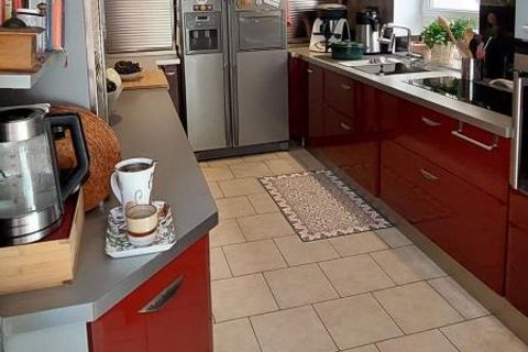 Lejlighed i Manosque, Alpes-de-Haute-Provence, Manosque - € 234.100 | Ref: 500-O - foto 4