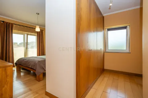 Villa i Oeiras, Lisbon, Oeiras - € 1.250.000 | Ref: C0246-03496 - foto 19