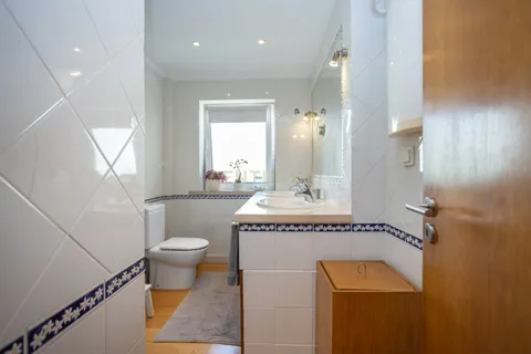 Villa i Oeiras, Lisbon, Oeiras - € 1.250.000 | Ref: C0246-03496 - foto 20