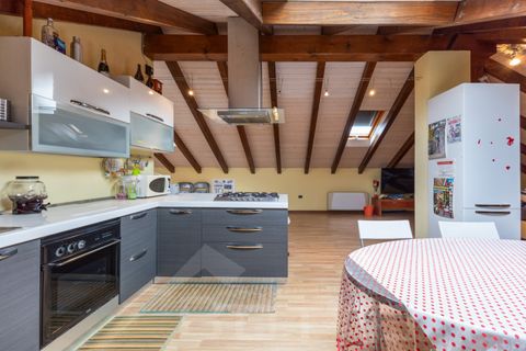 Villa i Borgomanero, Novara, Borgomanero - € 385.000 | Ref: 4-BMUMB - foto 5