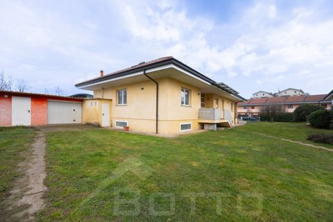 Villa i Borgomanero, Novara, Borgomanero - € 385.000 | Ref: 4-BMUMB - foto 27