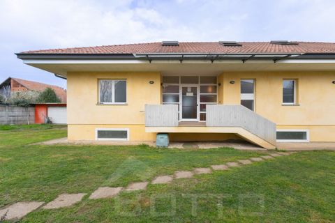 Villa i Borgomanero, Novara, Borgomanero - € 385.000 | Ref: 4-BMUMB - foto 28