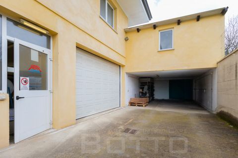 Villa i Borgomanero, Novara, Borgomanero - € 385.000 | Ref: 4-BMUMB - foto 32
