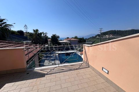Villa i Bordighera, Imperia, Bordighera - € 1.980.000 | Ref: iv1336 - foto 17
