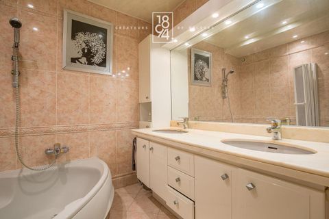 Lejlighed i Marseille, Bouches-du-Rhone, Marseille - € 480.000 | Ref: 3B7B-XI5-GRA - foto 10