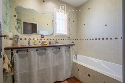 Villa i Marseille, Bouches-du-Rhone, Marseille - € 695.000 | Ref: JT94-H7H-P08 - foto 17