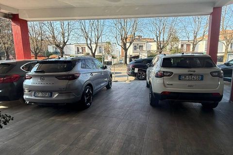 Erhvervsejendom i Monza, Monza and Brianza, Monza - € 780.000 | Ref: 533571 - foto 23