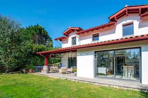 Villa i Ascain, Pyrenees-Atlantiques, Ascain - € 798.000 | Ref: 340930502650 - foto 1